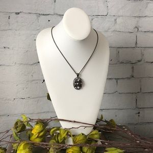 Meet your Posher, Ellen